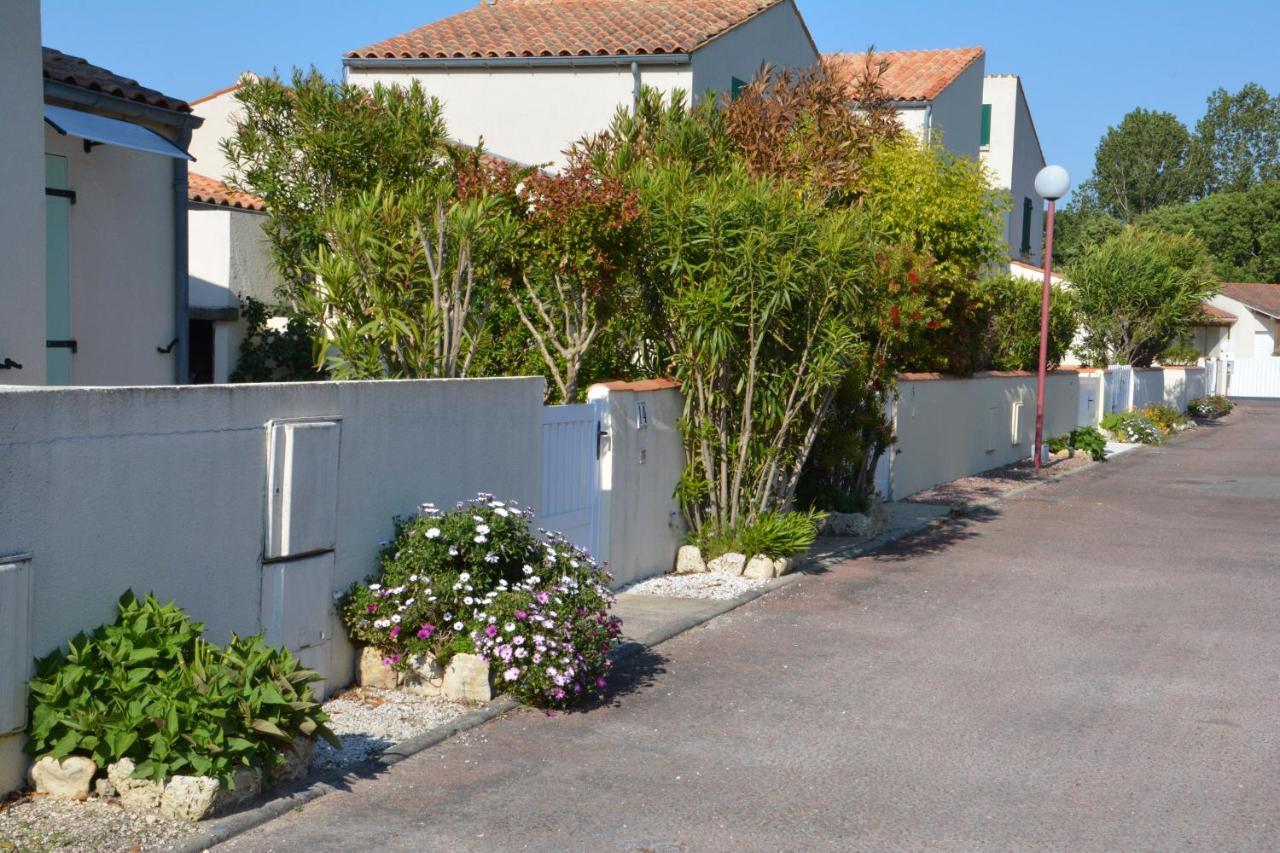 Villa Pavillon des Loritz à Grand-Village-Plage Extérieur photo