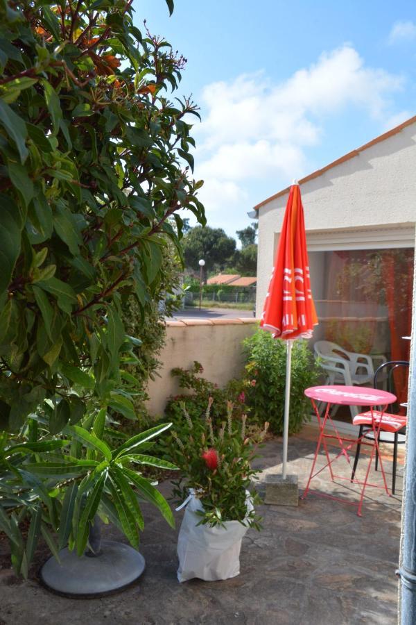 Villa Pavillon des Loritz à Grand-Village-Plage Extérieur photo